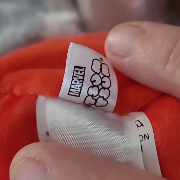 Just Play Logo Marvel Disney Iron Man Tsum Tsum  Stackable Plush Red Gold Yellow - Picture 10 of 10